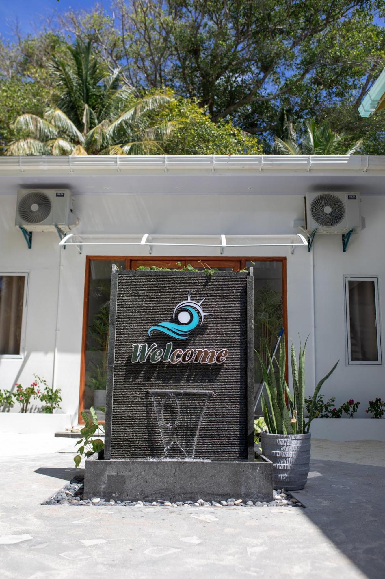 Aqua Heaven Inn 马提威力 外观 照片